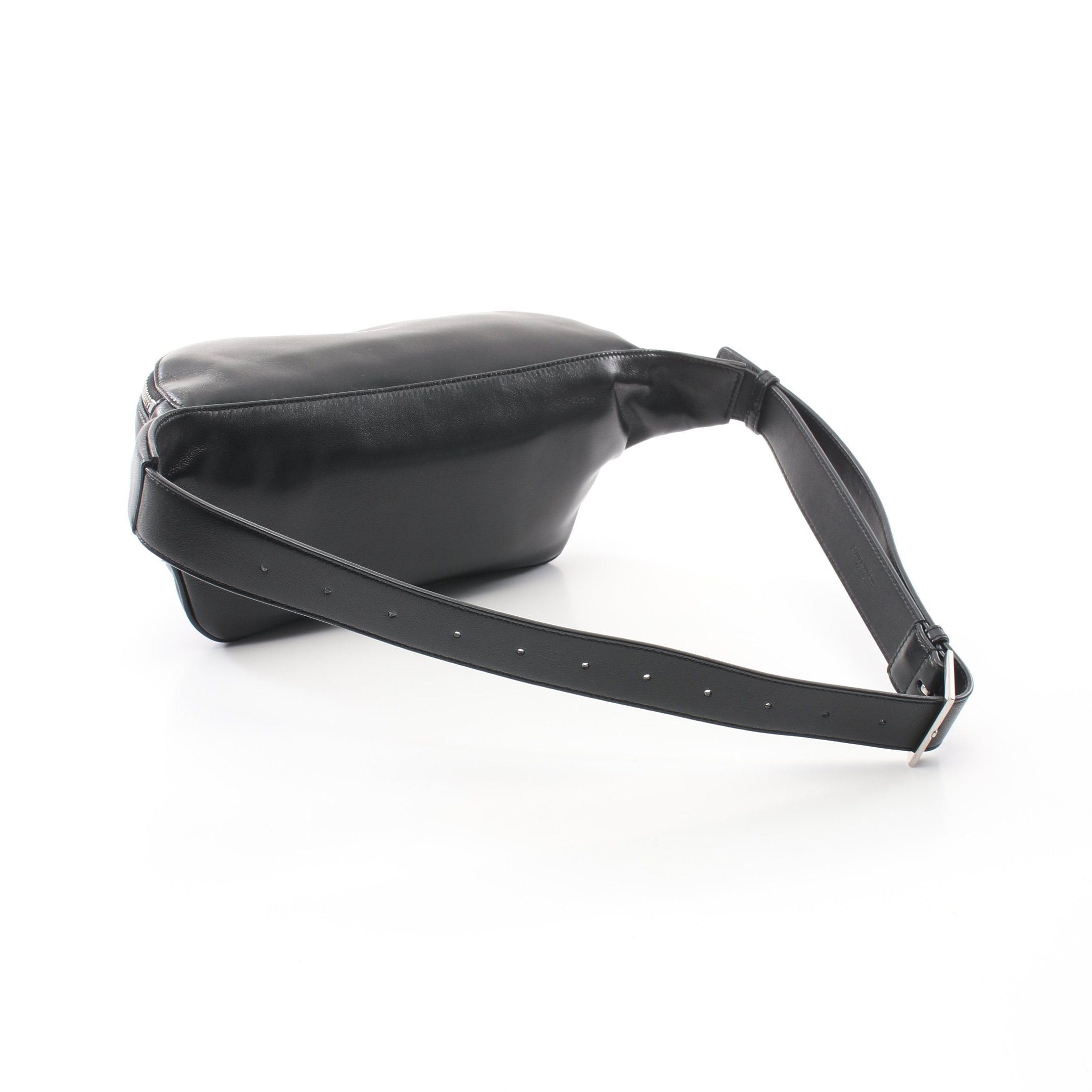 Yves Saint Laurent Yves Saint Laurent Body Bag Waist Lambskin Black Size ONE SIZE - 2 Thumbnail