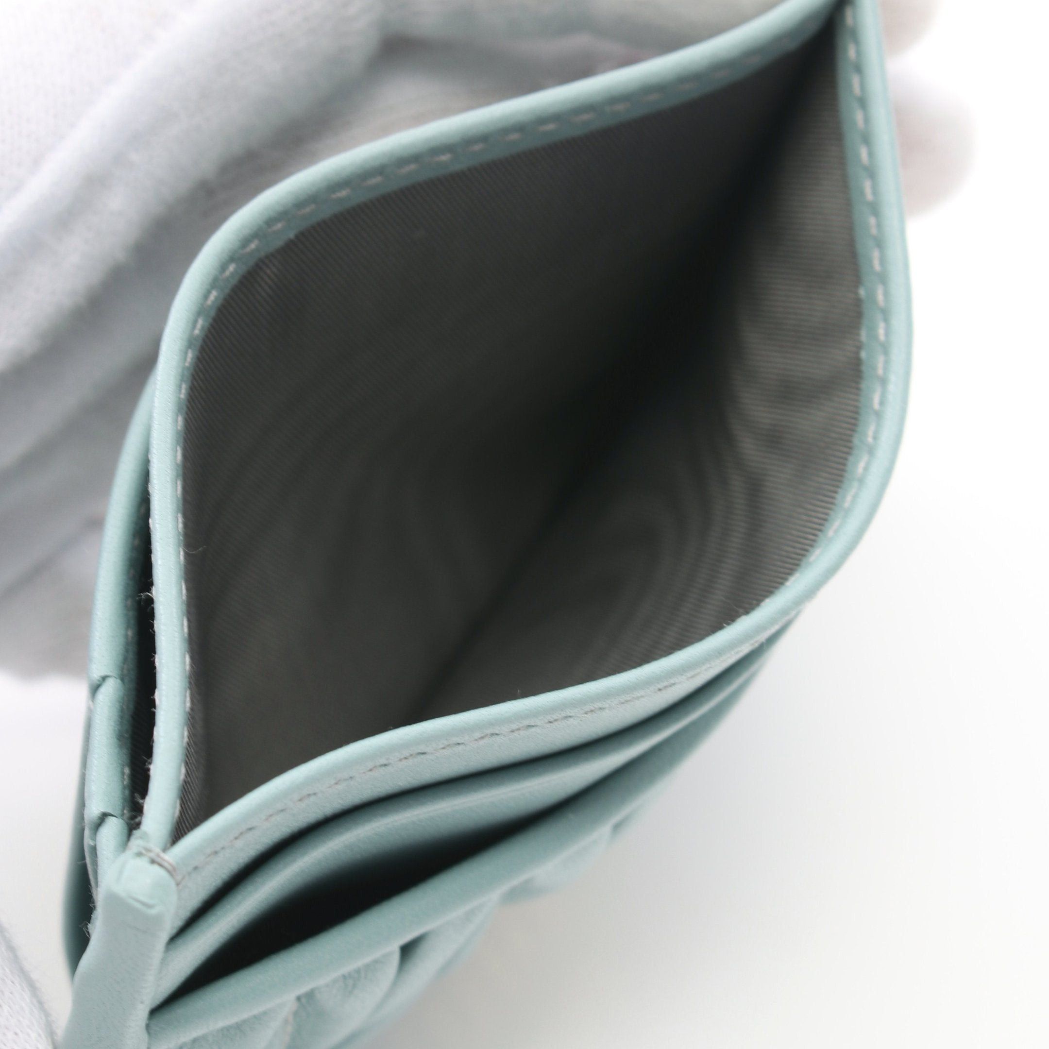 Miu Miu Miu Miu Matelasse Card Case Leather Gray Green Size ONE SIZE - 3 Thumbnail