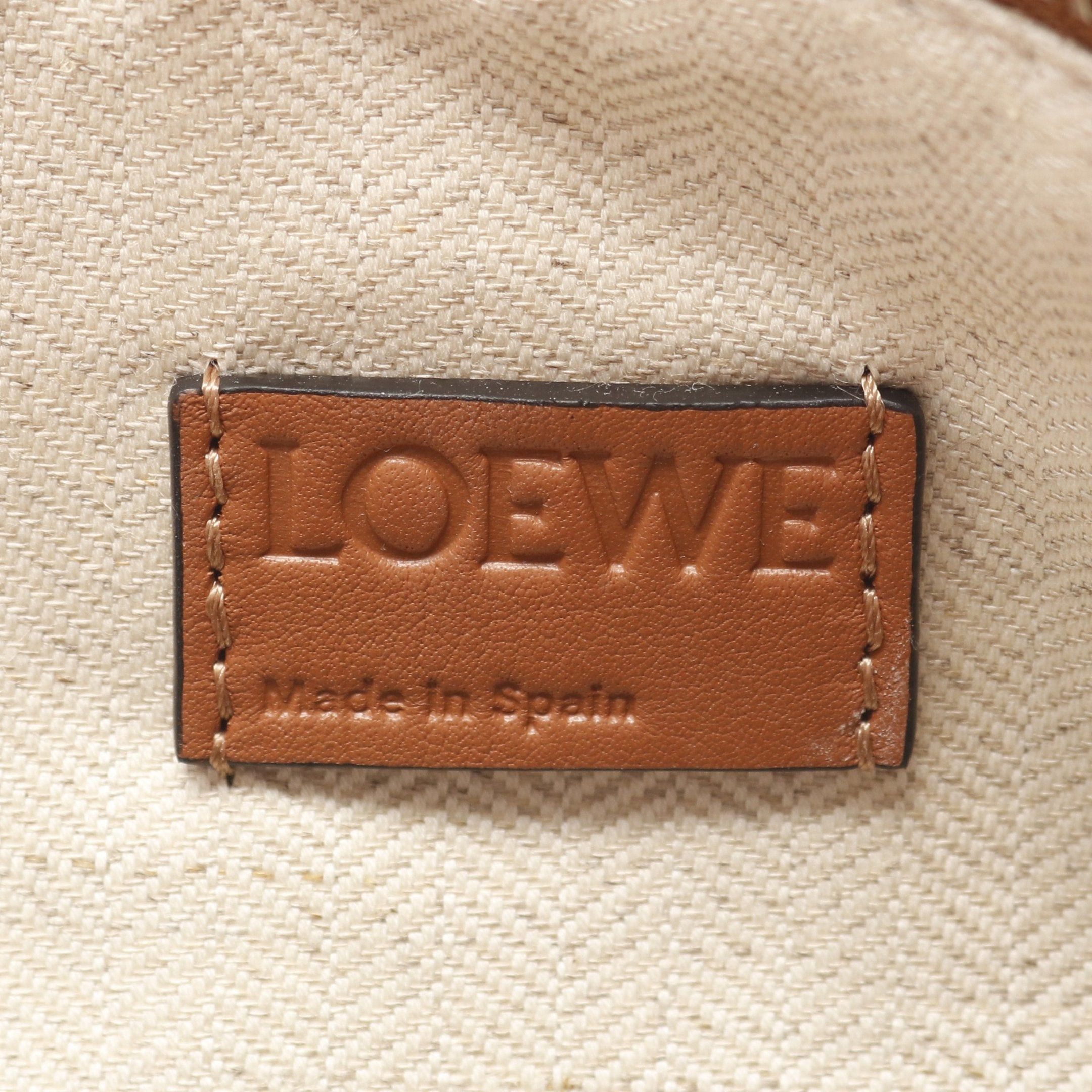 Loewe Loewe Puzzle Bag Handbag Leather Light Brown Size ONE SIZE - 4 Thumbnail
