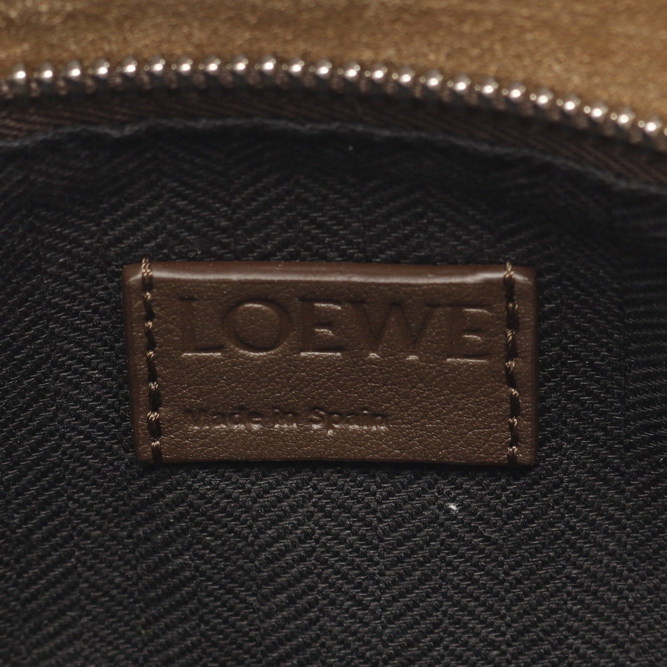 Loewe Loewe Puzzle Edge Large Handbag Leather Dark Brown Size ONE SIZE - 4 Thumbnail