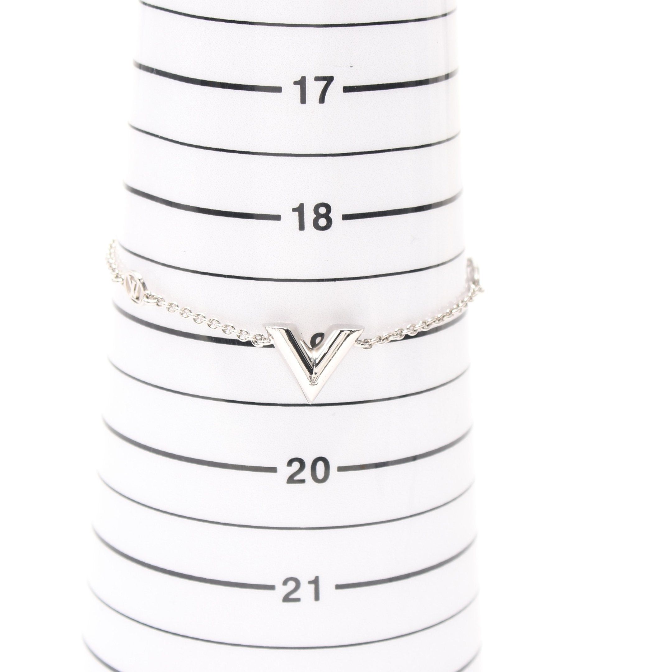 Louis Vuitton Louis Vuitton Essential V Bracelet Silver Size ONE SIZE - 7 Thumbnail