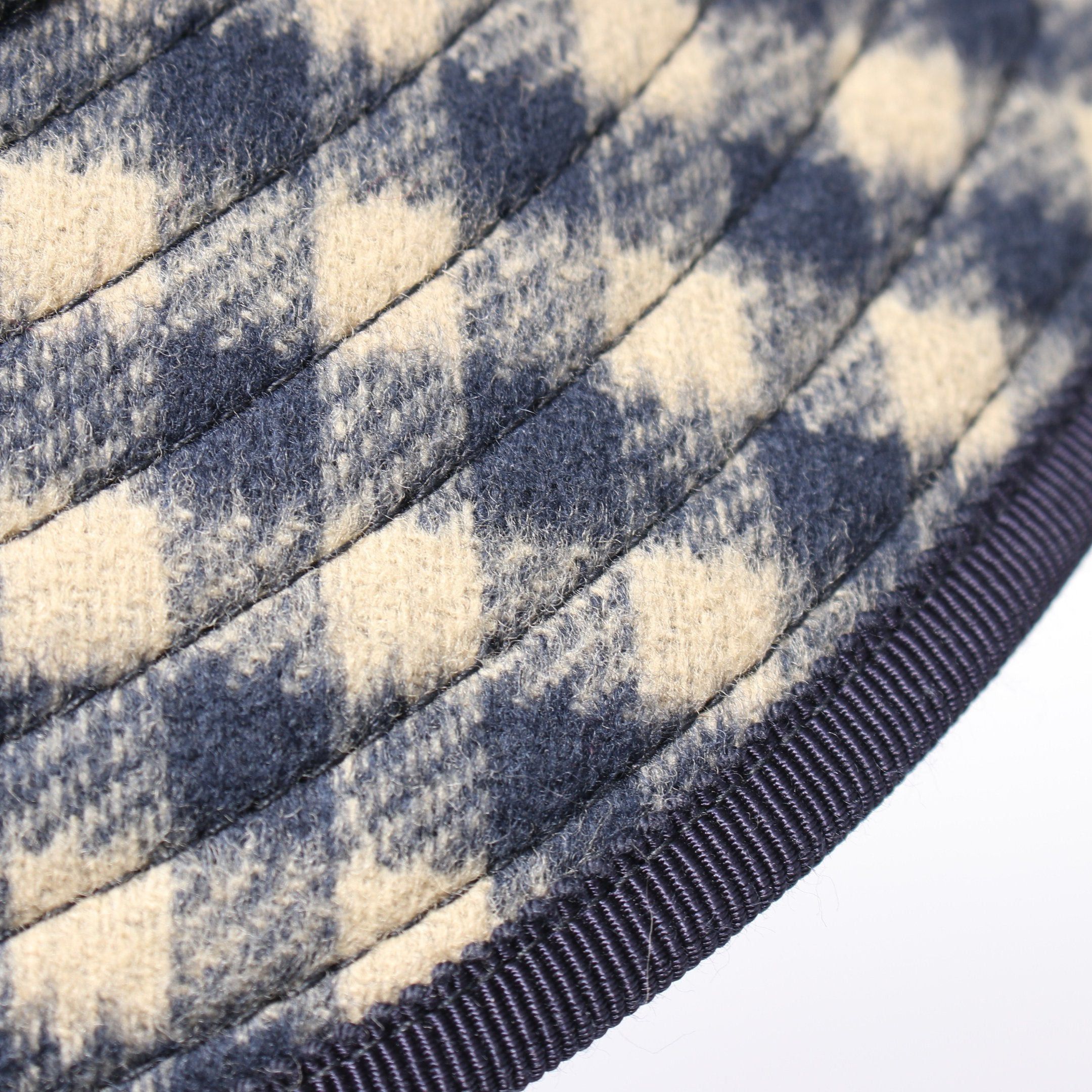 Gucci Gucci Bucket Hat Check Wool Navy Beige Size ONE SIZE - 9 Thumbnail