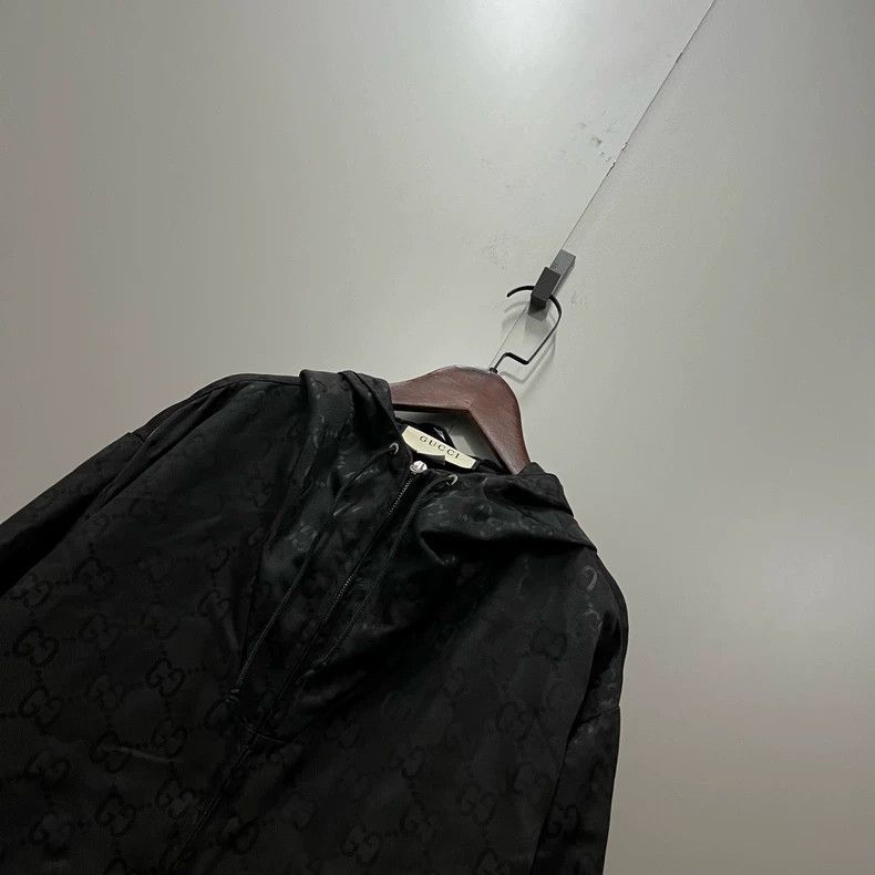 Gucci Gucci Black Hooded Logo Jacket for Men - dmc Size US M / EU 48-50 / 2 - 3 Thumbnail