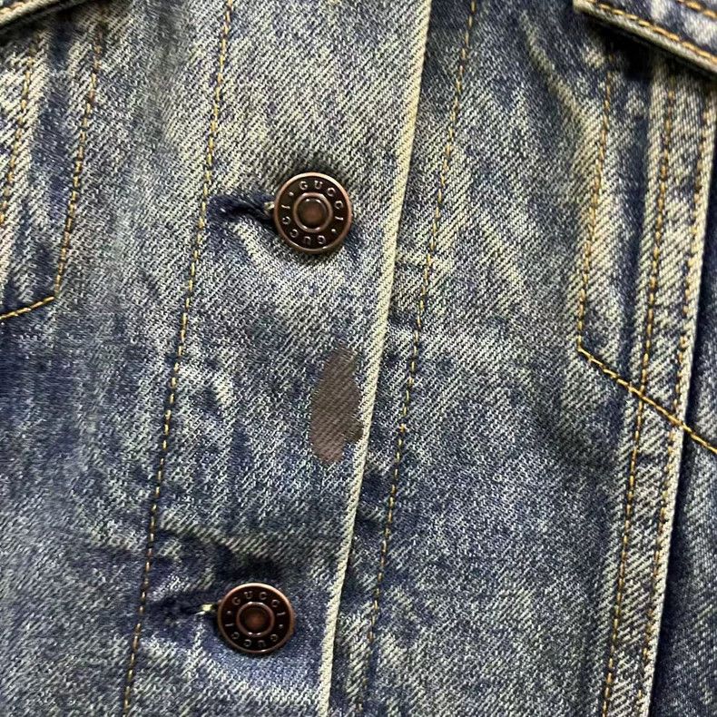 Gucci Gucci Denim Jacket with Fur Collar - dmc Size US M / EU 48-50 / 2 - 6 Thumbnail