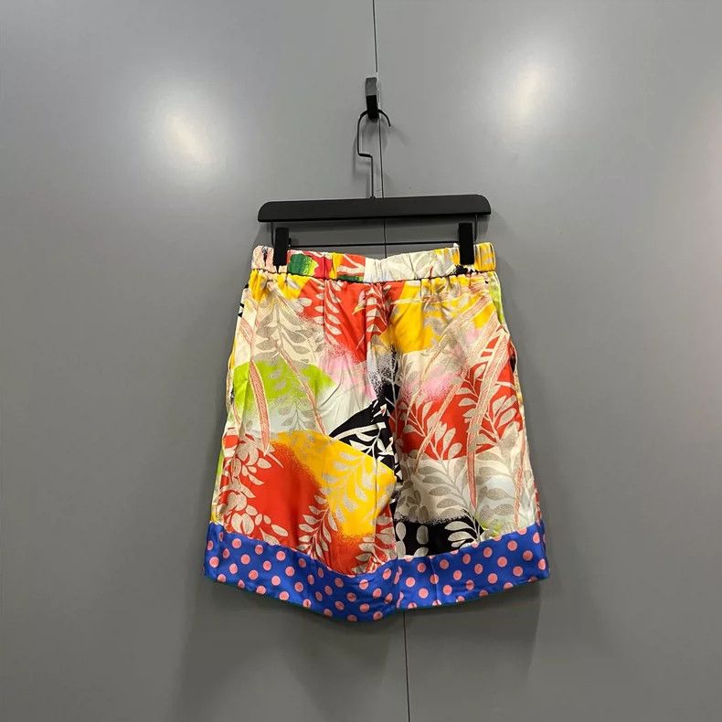 Gucci GUCCI Multi-Element Printed Shorts Size 40 - dmc Size US 31 - 2 Thumbnail