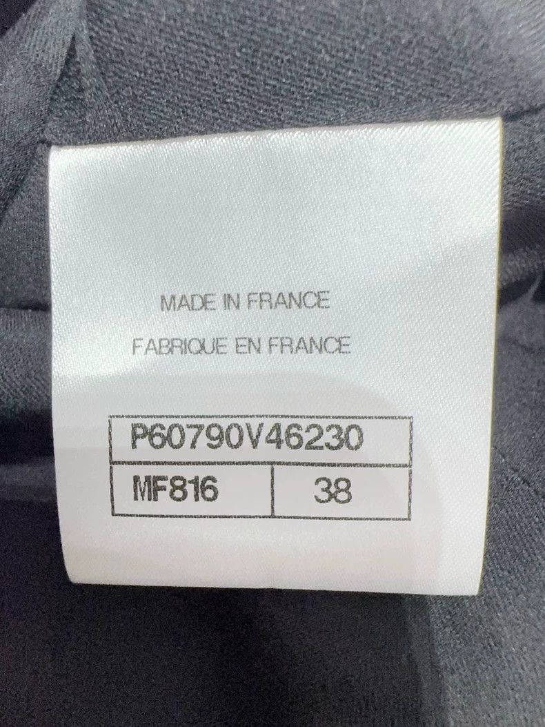 Chanel Chanel Cruise Collection Jacket in Excellent Condition - dmc Size US M / EU 48-50 / 2 - 7 Thumbnail
