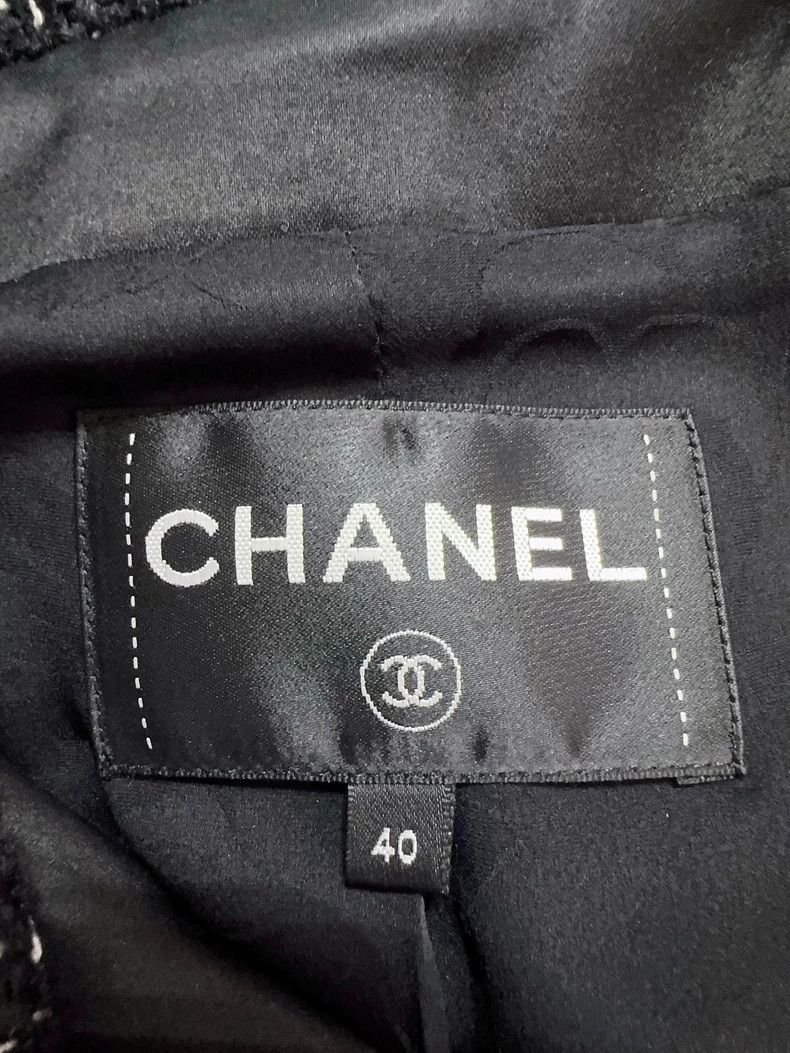 Chanel Chanel Classic Black and White Jacket - dmc Size US M / EU 48-50 / 2 - 3 Thumbnail