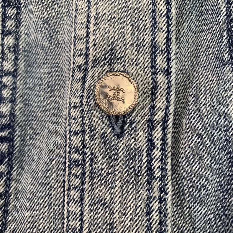 Chanel Chanel Blue Ruffle Collar Long Sleeve Denim Jacket - dmc Size US S / EU 44-46 / 1 - 5 Thumbnail