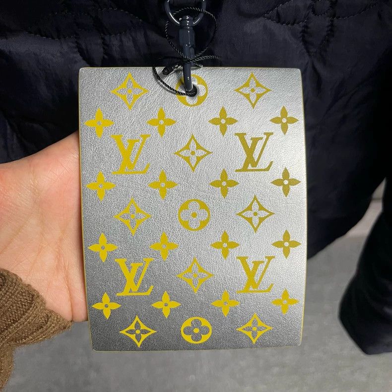 Louis Vuitton Louis Vuitton Blue Casual Quilted Jacket - dmc Size US XXL / EU 58 / 5 - 2 Thumbnail