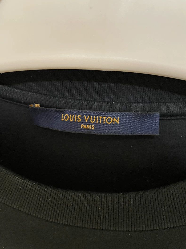 Louis Vuitton Louis Vuitton Graphic Short Sleeve T-Shirt - dmc Size US XS / EU 42 / 0 - 3 Thumbnail