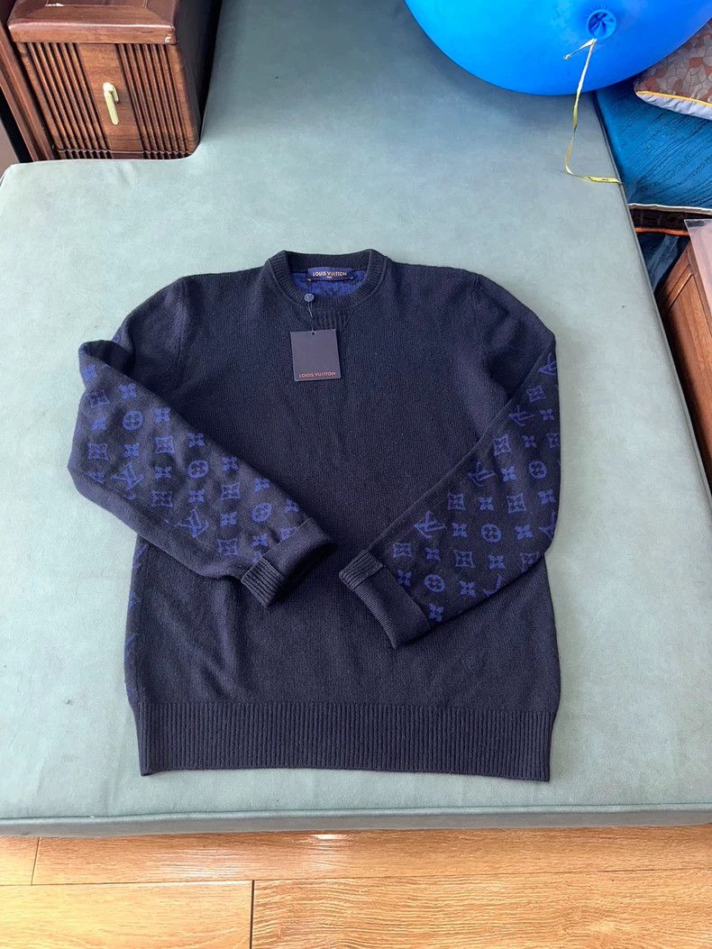 Louis Vuitton Louis Vuitton Cashmere Sweater with Blue Print - dmc Size US M / EU 48-50 / 2 - 5 Thumbnail