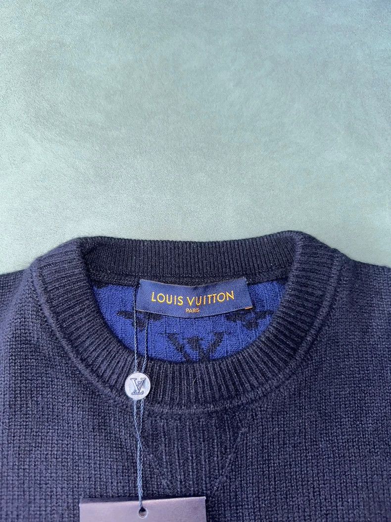 Louis Vuitton Louis Vuitton Cashmere Sweater with Blue Print - dmc Size US M / EU 48-50 / 2 - 3 Thumbnail