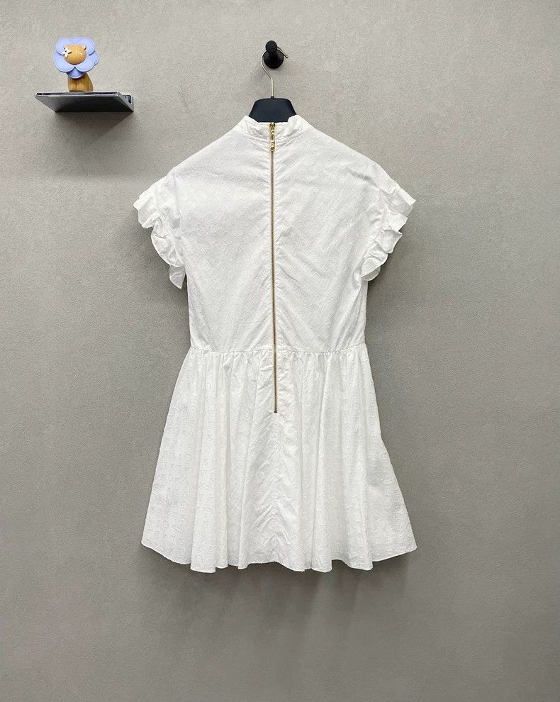 Louis Vuitton Cute White Dress with Ruffles and Buttons - dmc Size US 36 / EU 52 - 2 Thumbnail