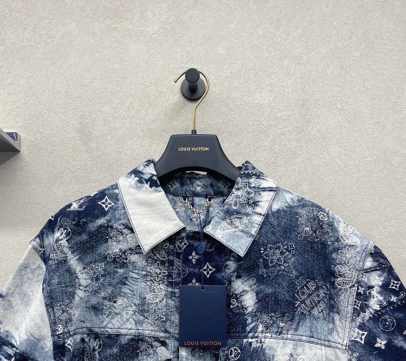 Louis Vuitton Louis Vuitton Tie-Dye Short Sleeve Shirt - dmc Size US L / EU 52-54 / 3 - 3 Thumbnail