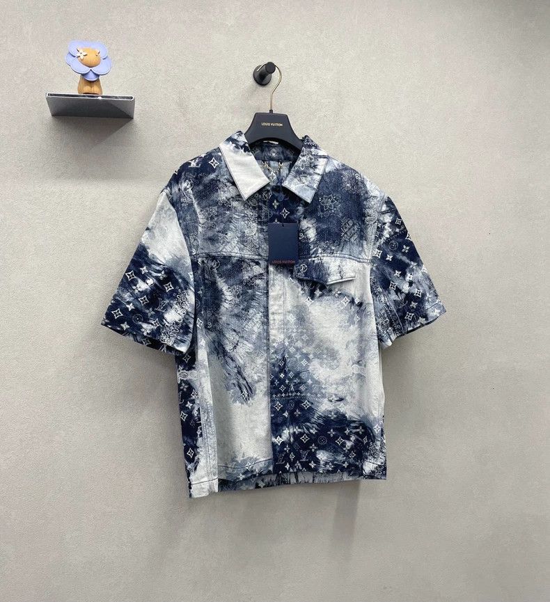 Louis Vuitton Louis Vuitton Tie-Dye Short Sleeve Shirt - dmc Size US L / EU 52-54 / 3 - 4 Thumbnail