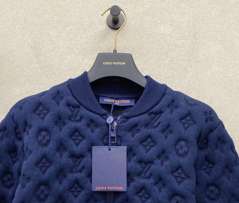 Louis Vuitton Blue Embossed Logo Jacket Size XS - dmc Size US XS / EU 42 / 0 - 4 Thumbnail