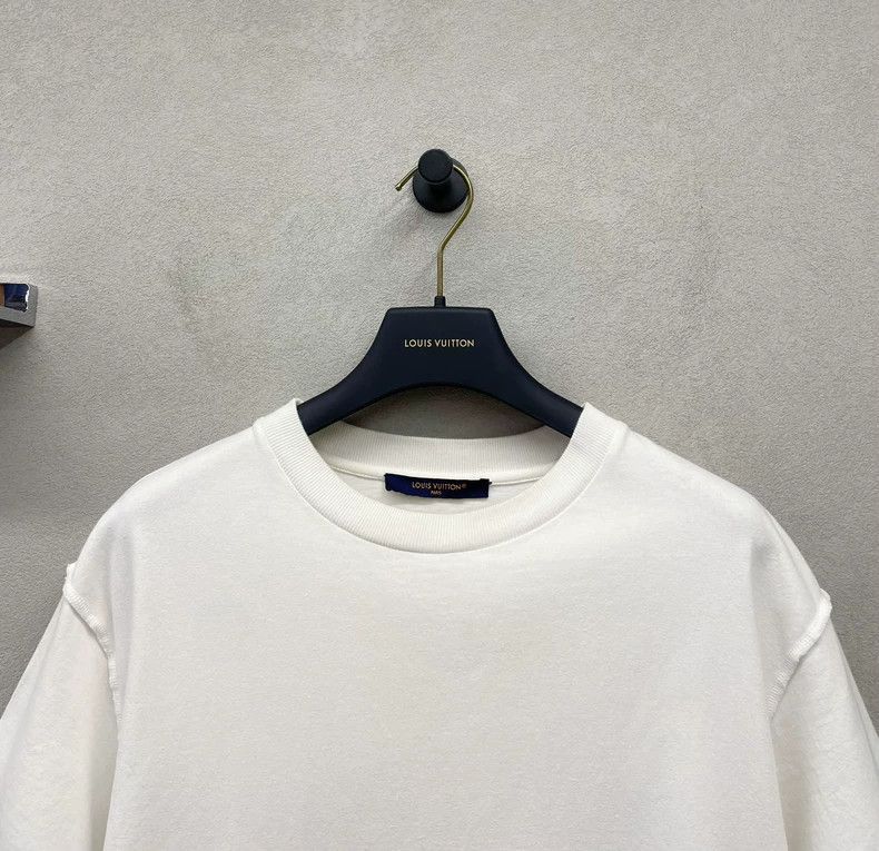 Louis Vuitton White Short Sleeve Slim Fit Top - dmc Size US XS / EU 42 / 0 - 4 Thumbnail