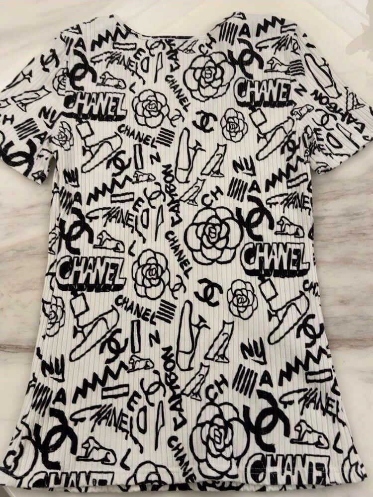 Chanel Chanel Black and White Knit Short Sleeve Top - dmc Size US S / EU 44-46 / 1 - 2 Thumbnail