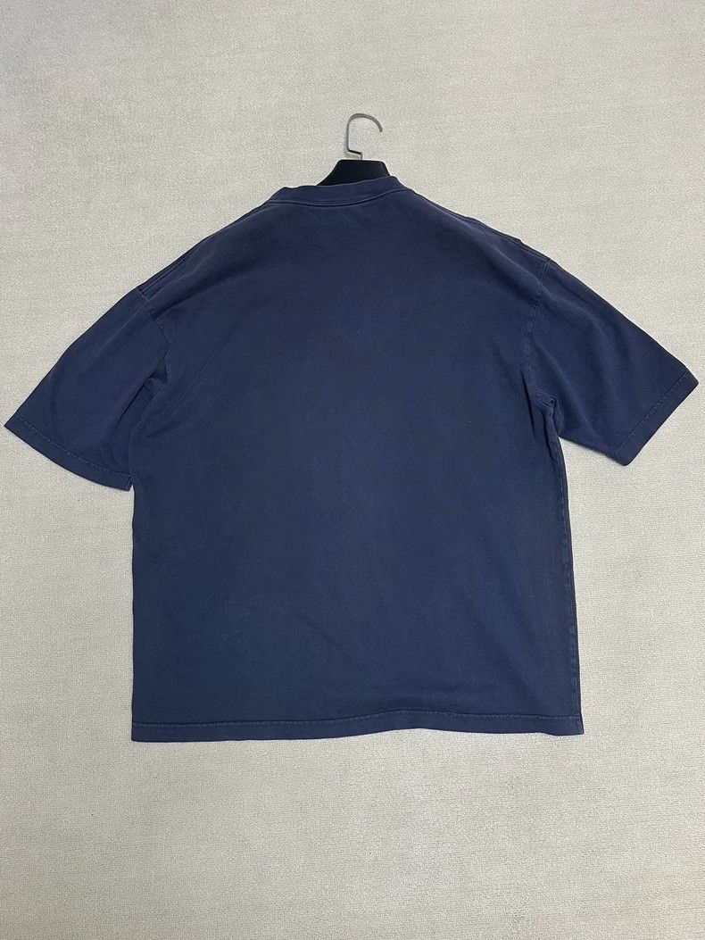 Balenciaga Balenciaga Crown Vintage Short Sleeve T-Shirt - dmc Size US M / EU 48-50 / 2 - 2 Thumbnail