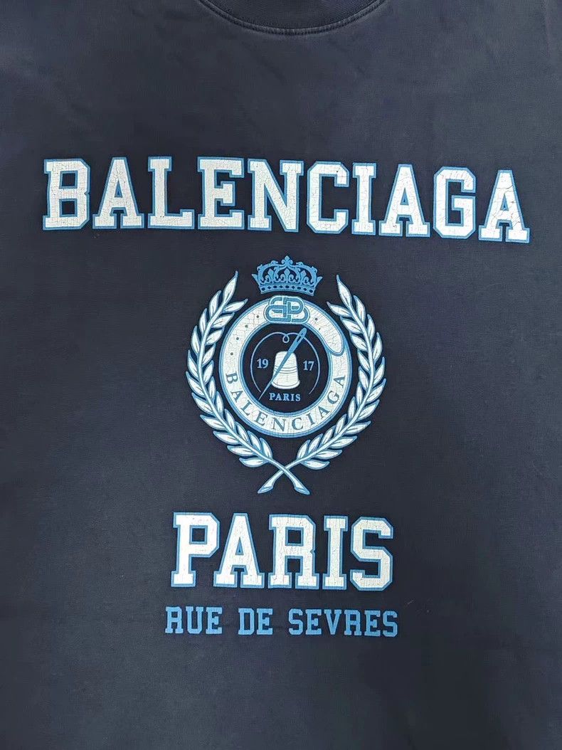 Balenciaga Balenciaga Crown Vintage Short Sleeve T-Shirt - dmc Size US M / EU 48-50 / 2 - 3 Thumbnail