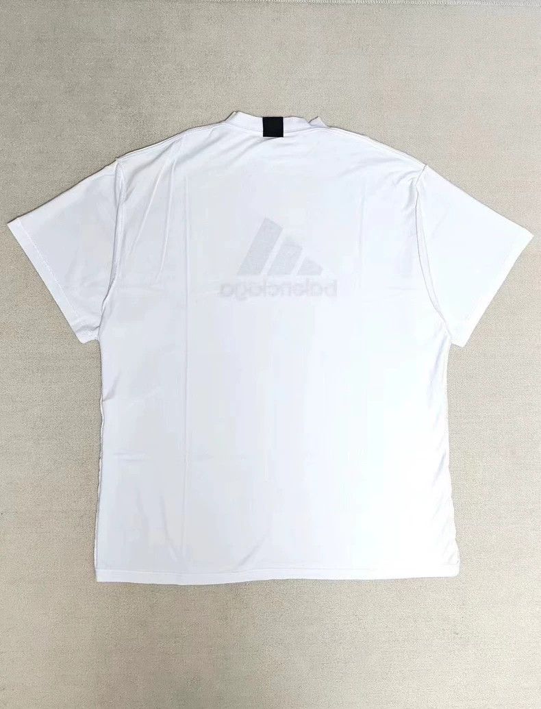 Balenciaga Balenciaga Adidas Collaboration Short Sleeve T-Shirt - dmc Size US S / EU 44-46 / 1 - 2 Thumbnail