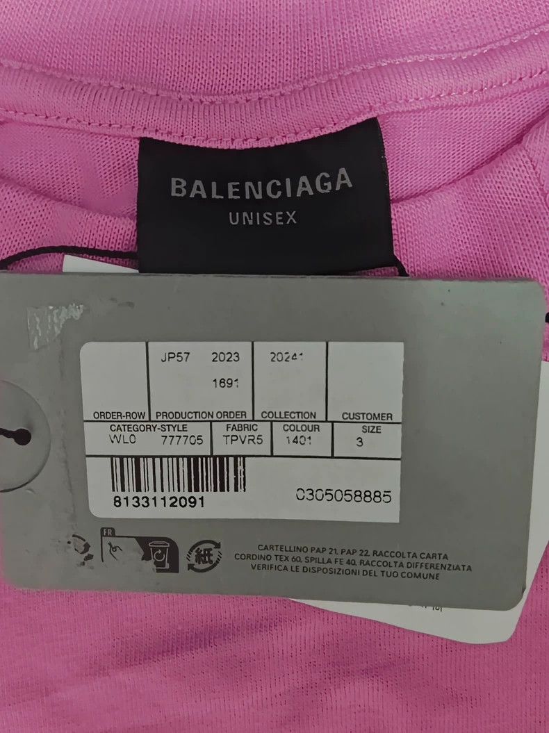 Balenciaga Balenciaga Manchester United Soccer Short Sleeve T-Shirt - dmc Size US L / EU 52-54 / 3 - 5 Thumbnail