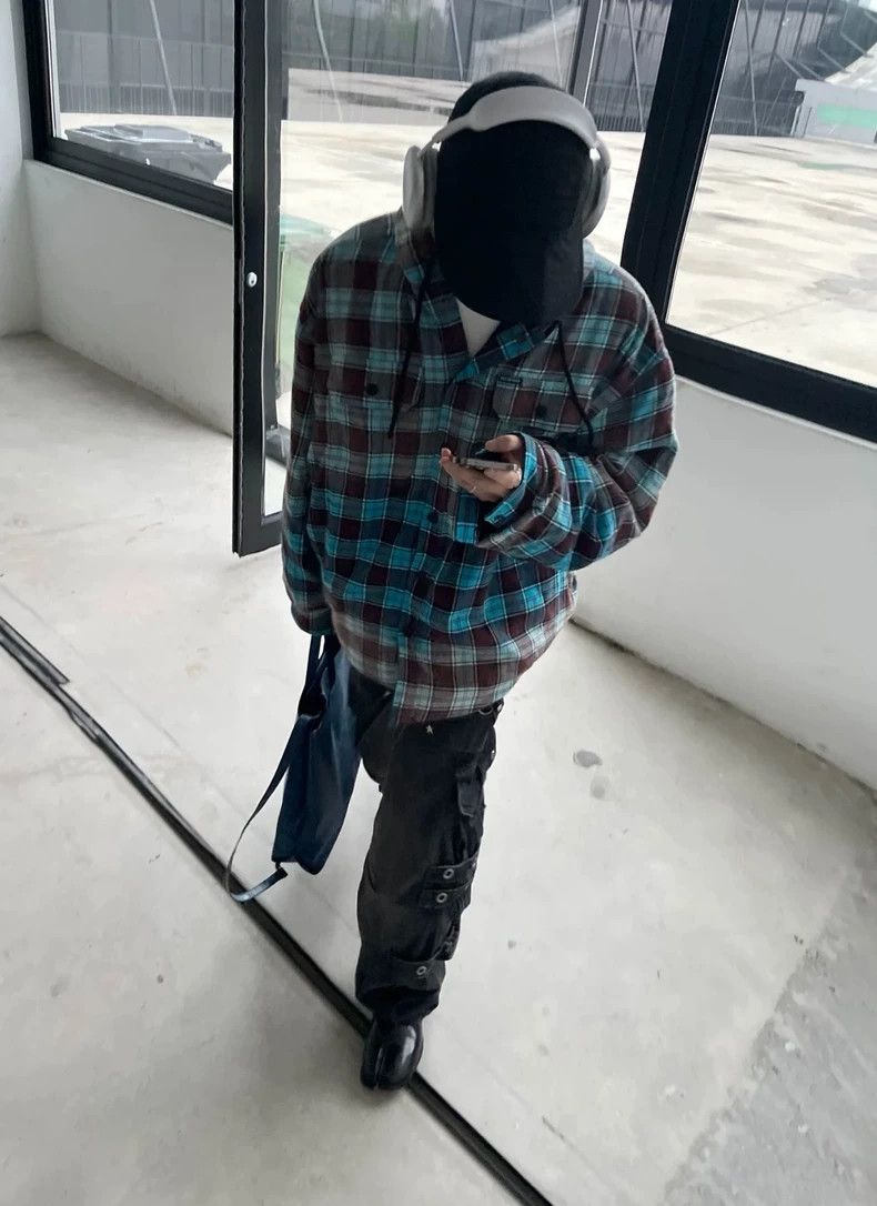Balenciaga Balenciaga Plaid Gradient Shirt Jacket - dmc Size US M / EU 48-50 / 2 - 2 Thumbnail