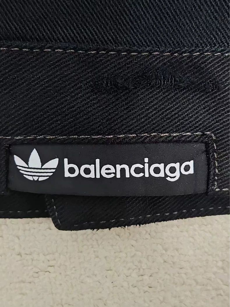Balenciaga Balenciaga Adidas Denim Jacket with Tags - dmc Size US M / EU 48-50 / 2 - 3 Thumbnail