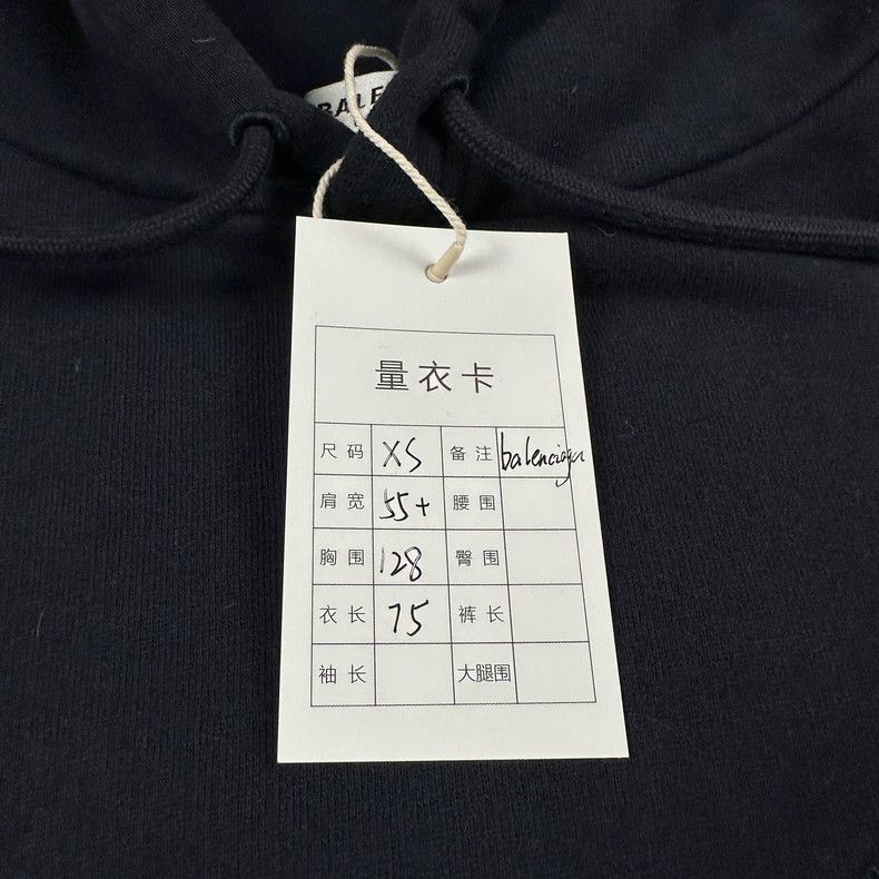 Balenciaga Balenciaga Manchester United Embroidered Hoodie - dmc Size US XS / EU 42 / 0 - 7 Thumbnail