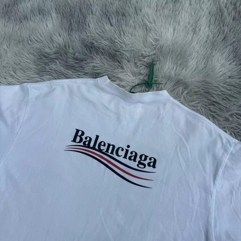 Balenciaga Balenciaga Short Sleeve T-Shirt in White - dmc Size US XS / EU 42 / 0 - 5 Thumbnail