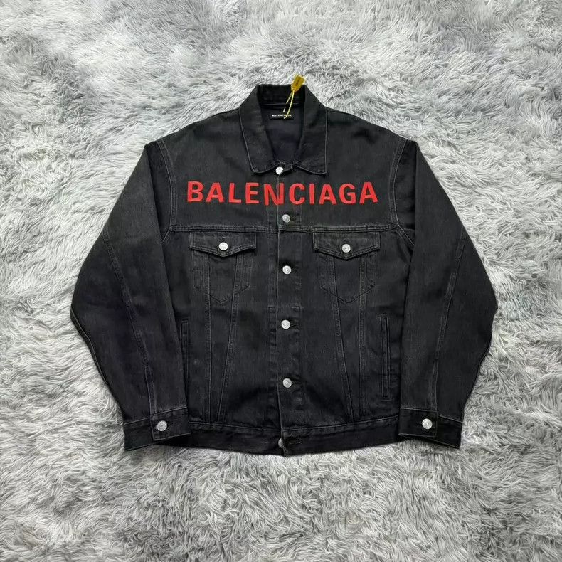 Balenciaga Balenciaga Embroidered Denim Jacket with Red Letters - dmc Size US XXL / EU 58 / 5 - 2 Thumbnail
