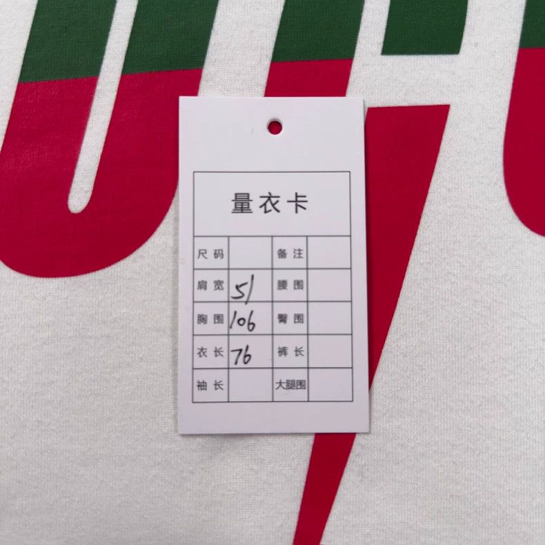 Gucci Gucci Short Sleeve T-Shirt with Logo Print - dmc Size US M / EU 48-50 / 2 - 2 Thumbnail