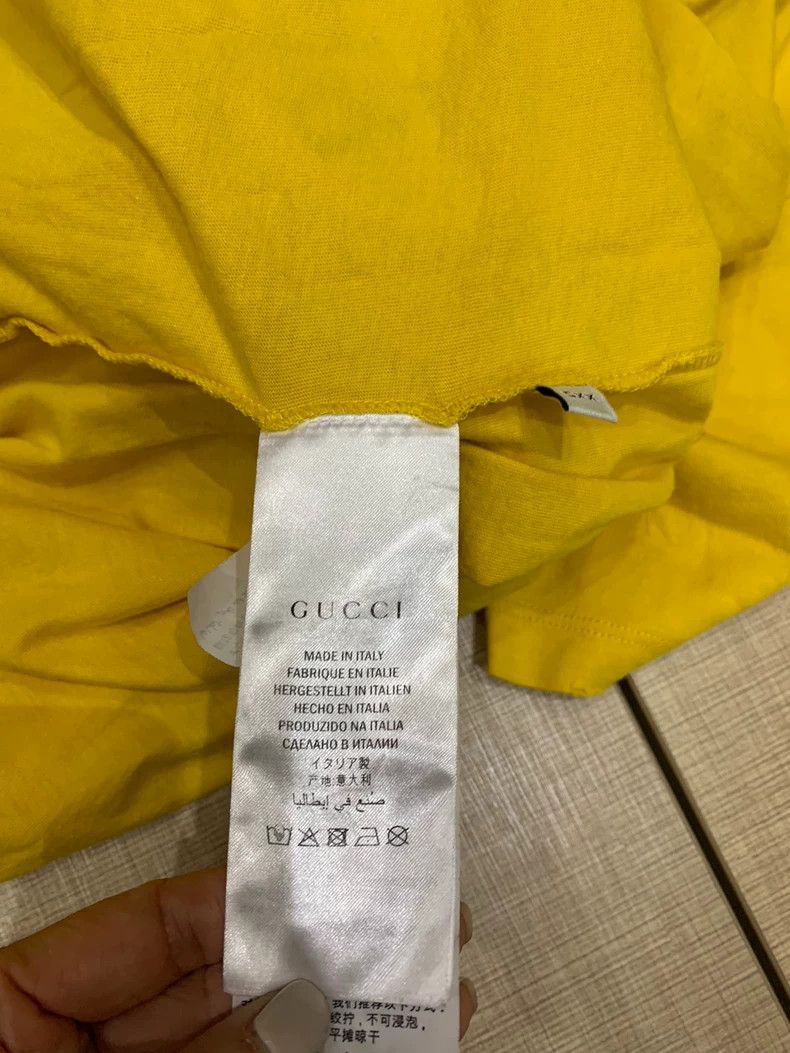 Gucci Authentic Gucci Yellow T-Shirt with Logo Design - dmc Size US XXS / EU 40 - 3 Thumbnail