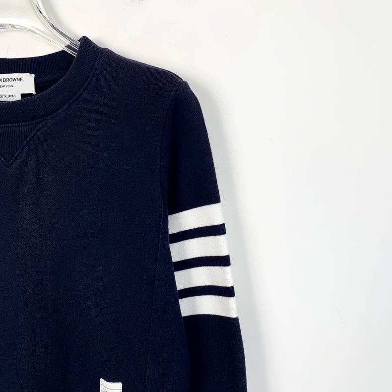 Thom Browne Thom Browne Classic Navy Long Sleeve Sweater - dmc Size US L / EU 52-54 / 3 - 3 Thumbnail