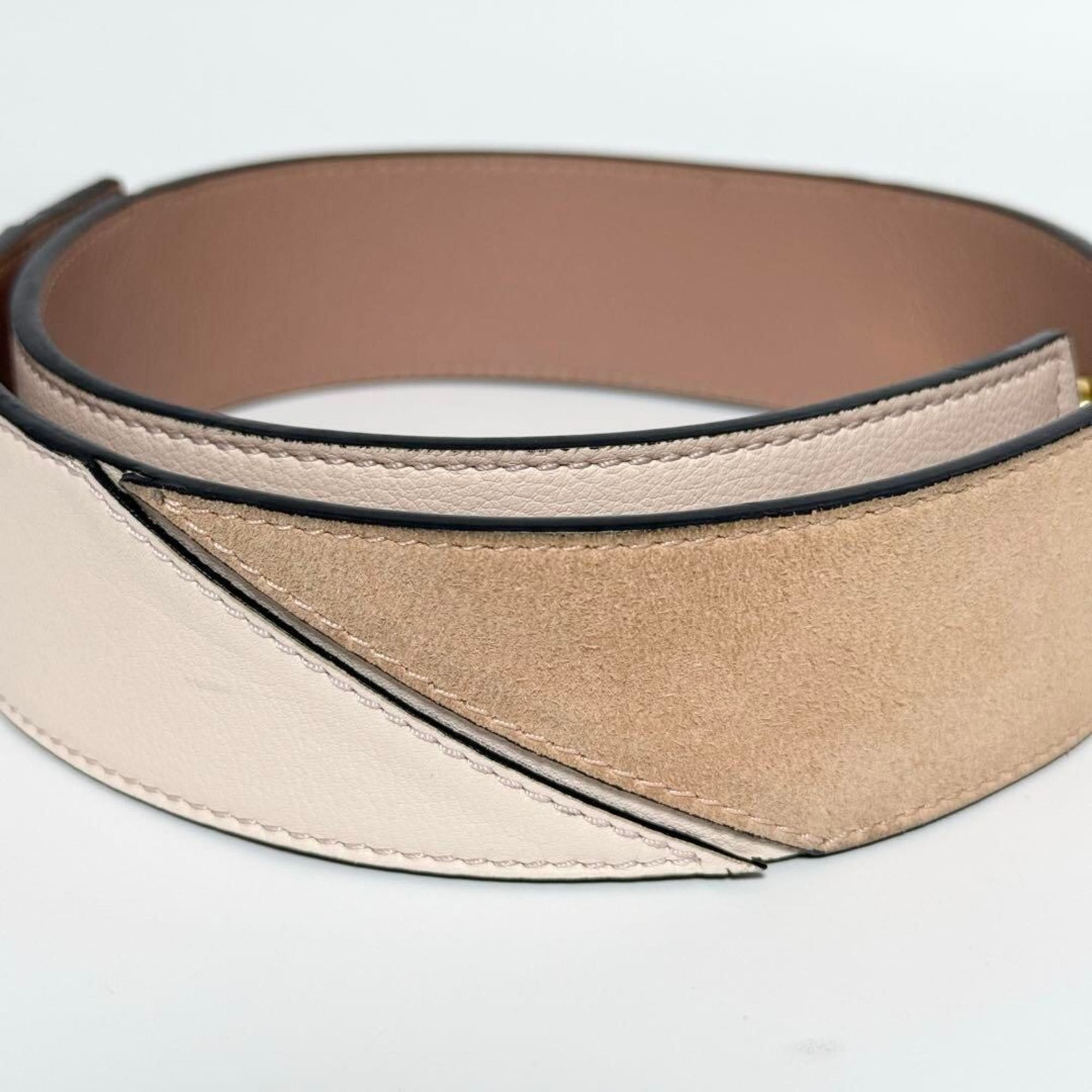 Loewe Loewe Women's Puzzle Shoulder Strap in Pink Leather Size ONE SIZE - 2 Thumbnail