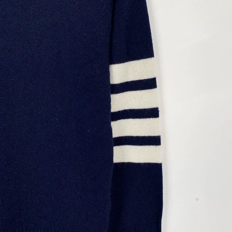 Thom Browne Thom Browne Classic Navy Pullover Sweater - dmc Size US S / EU 44-46 / 1 - 4 Thumbnail