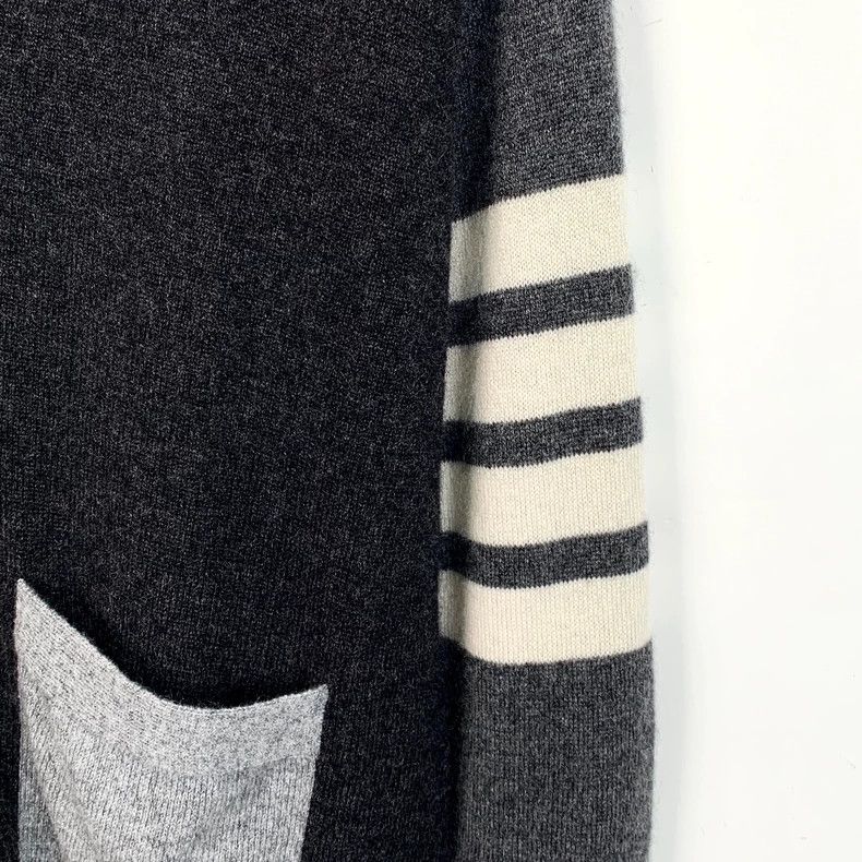 Thom Browne Thom Browne Color Block V-Neck Cardigan - dmc Size US L / EU 52-54 / 3 - 4 Thumbnail