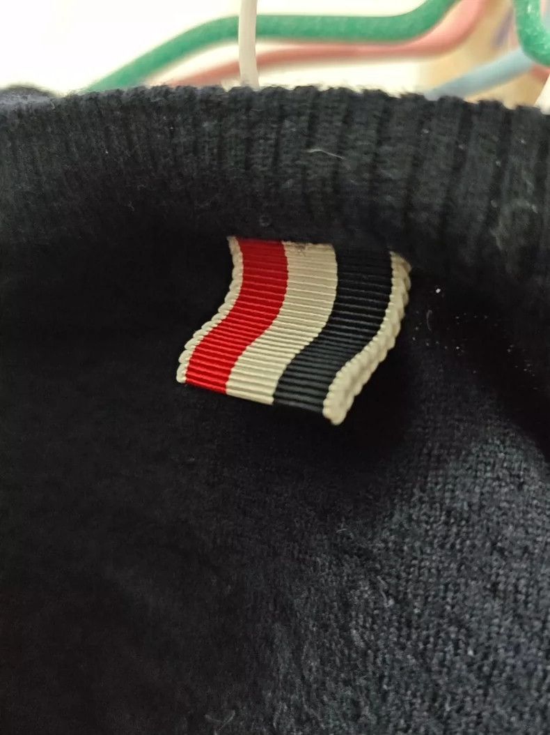 Thom Browne Thom Browne Classic Stripe Wool Sweater - dmc Size US XXS / EU 40 - 6 Thumbnail
