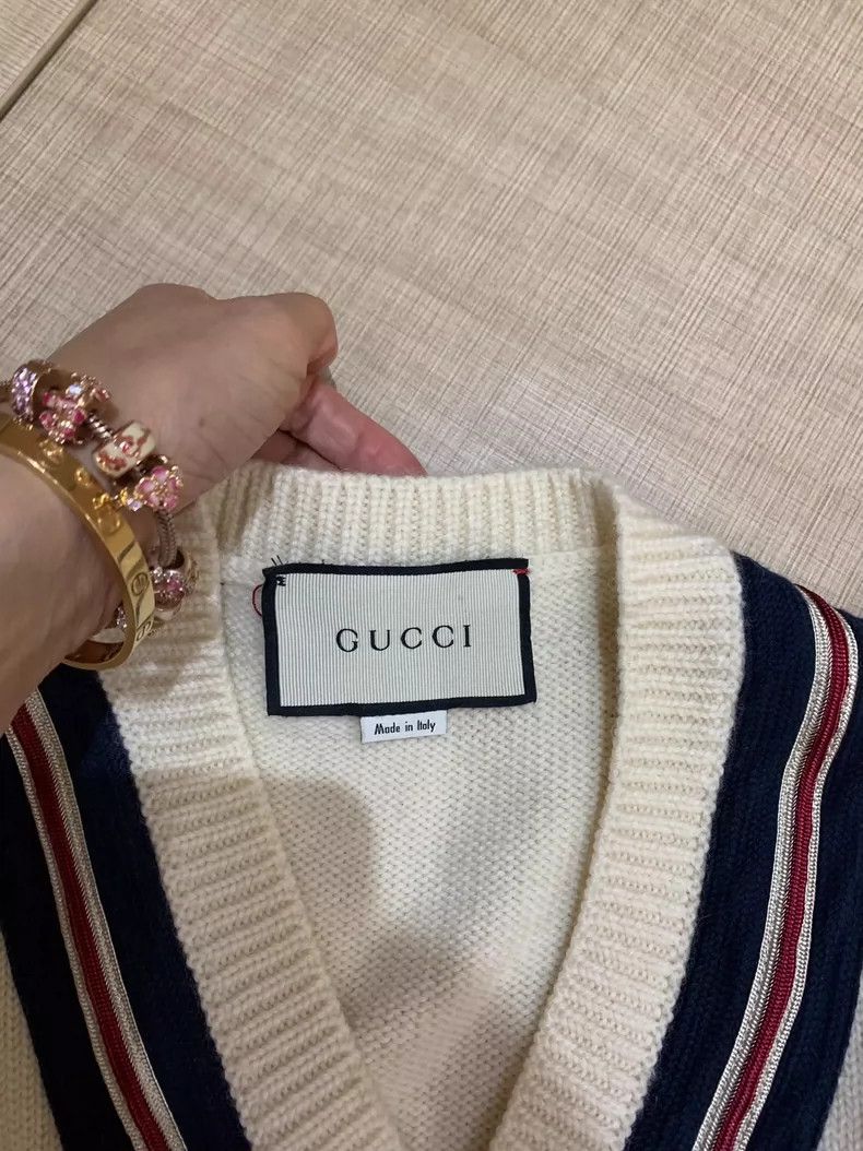 Gucci Gucci Knitted Sweater with Bee Design - dmc Size US XS / EU 42 / 0 - 2 Thumbnail