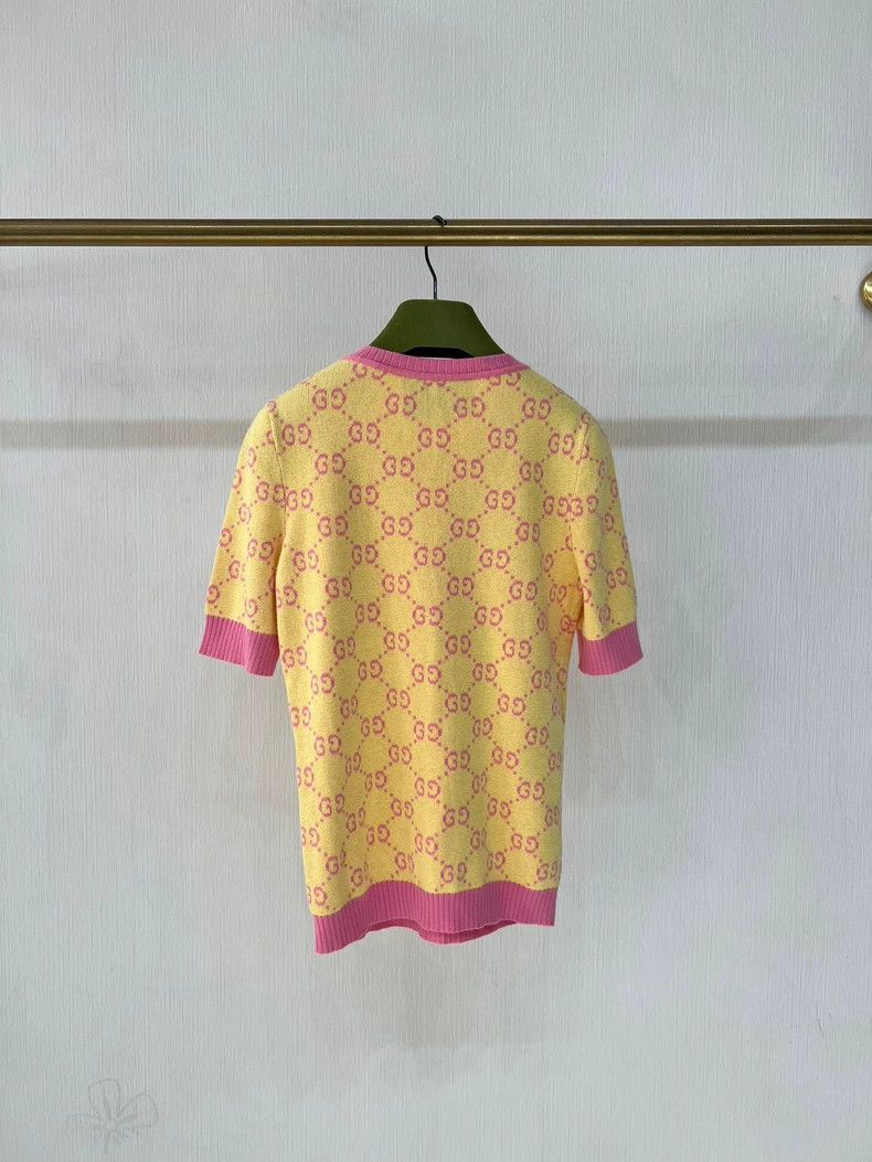 Gucci Gucci Short Sleeve Knit Top with Logo - dmc Size US XS / EU 42 / 0 - 2 Thumbnail