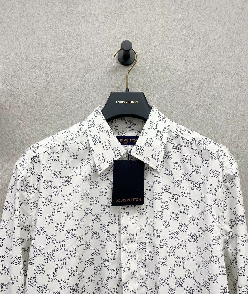 Louis Vuitton Gradient Print Long Sleeve White Shirt - dmc Size US S / EU 44-46 / 1 - 3 Thumbnail
