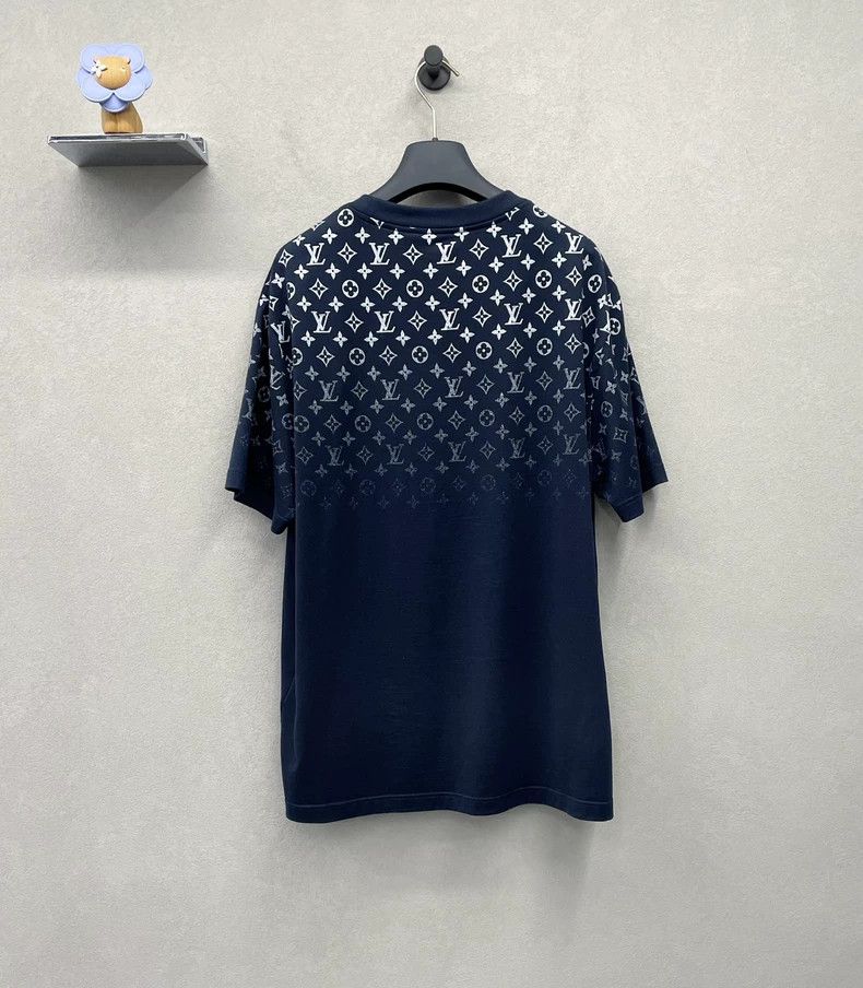 Louis Vuitton New Gradient Logo Short Sleeve Shirt - dmc Size US XL / EU 56 / 4 - 2 Thumbnail