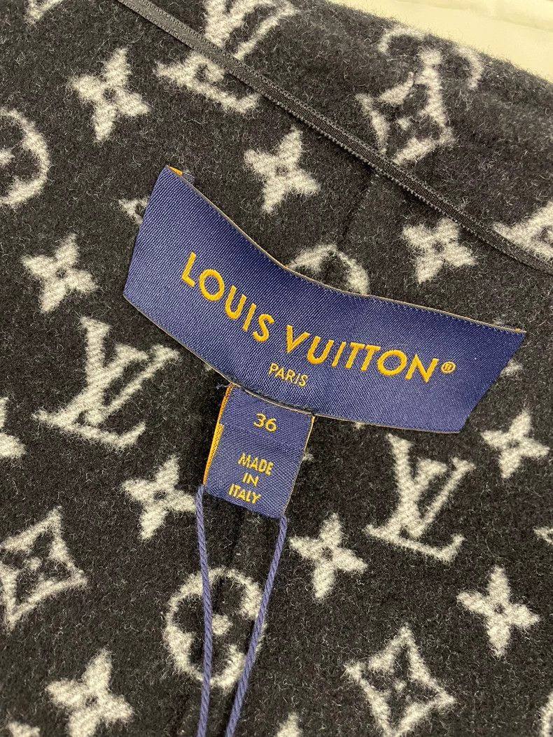 Louis Vuitton Black Printed Short Coat Bathrobe Jacket - dmc Size US S / EU 44-46 / 1 - 7 Thumbnail