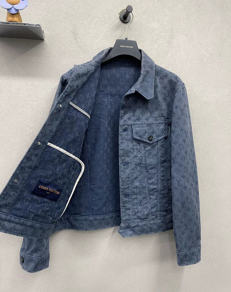 Louis Vuitton Blue Denim Jacket with LV Logo - dmc Size US L / EU 52-54 / 3 - 3 Thumbnail