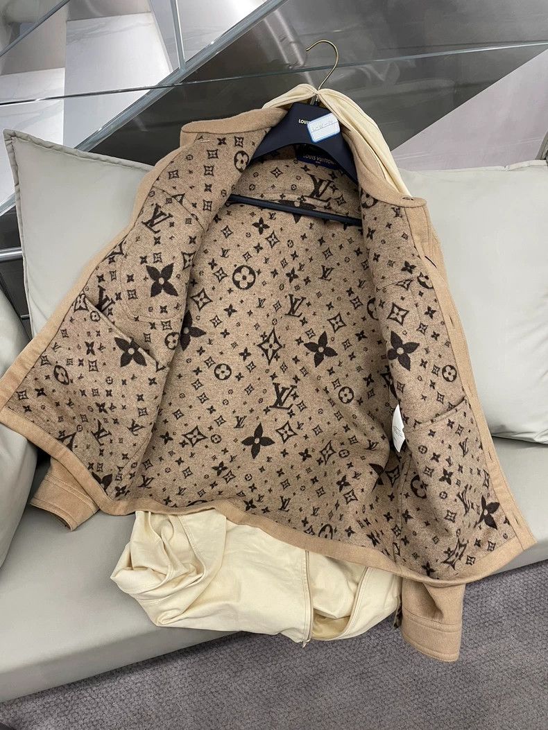 Louis Vuitton New Soft Beige Jacket by Louis Vuitton - dmc Size US S / EU 44-46 / 1 - 6 Thumbnail