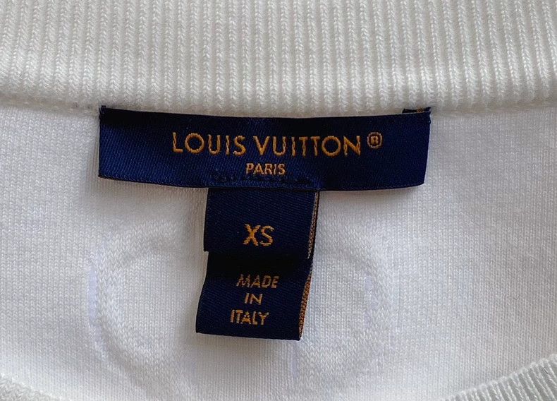 Louis Vuitton White Louis Vuitton Logo Sweatshirt Size XS - dmc Size US XS / EU 42 / 0 - 5 Thumbnail