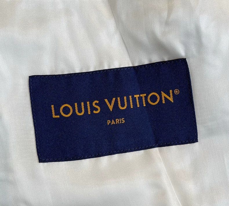Louis Vuitton Louis Vuitton White Zip-Up Long Sleeve Jacket - dmc Size US L / EU 52-54 / 3 - 5 Thumbnail