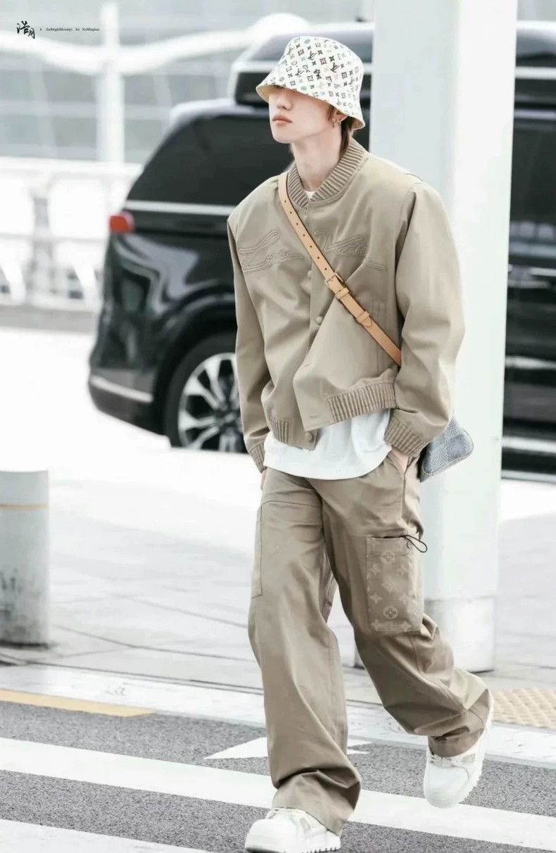 Louis Vuitton Khaki Wide Leg Cargo Pants - dmc Size US 34 / EU 50 - 7 Thumbnail