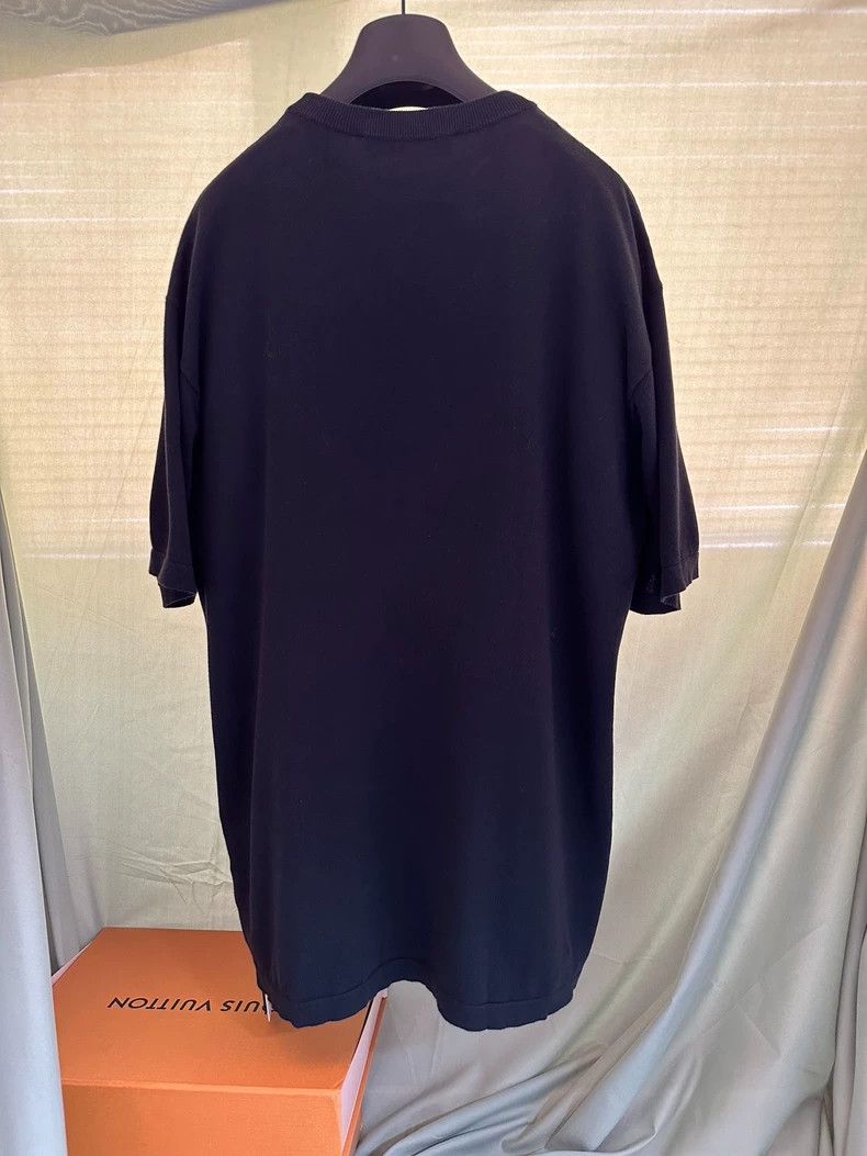 Louis Vuitton Black Louis Vuitton Graphic Short Sleeve T-Shirt - dmc Size US XXL / EU 58 / 5 - 2 Thumbnail
