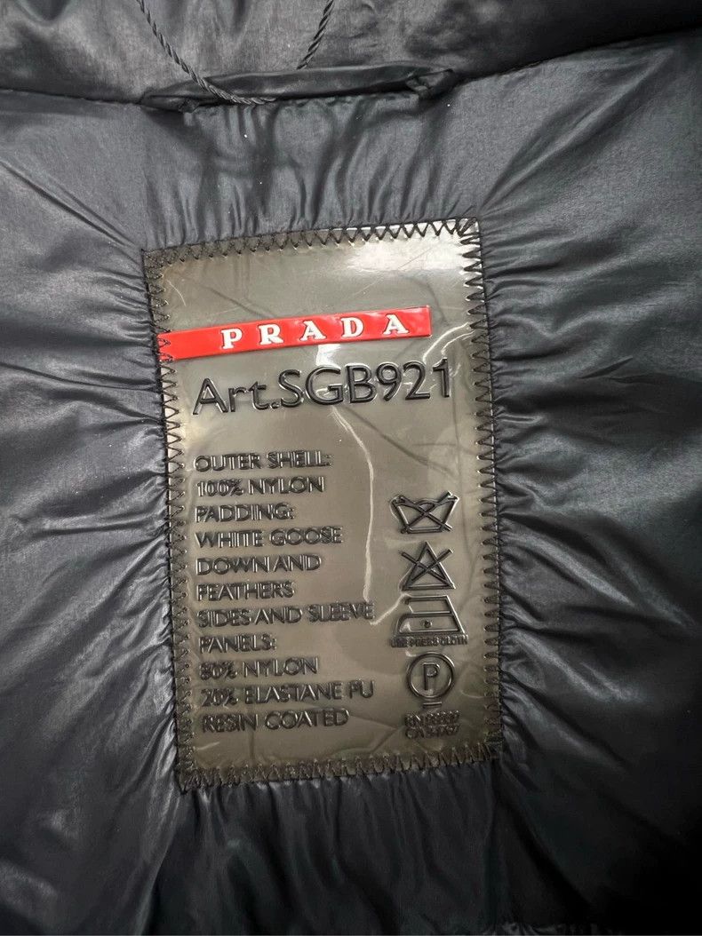 Prada PRADA Logo Down Jacket Size 48 - dmc Size US L / EU 52-54 / 3 - 3 Thumbnail